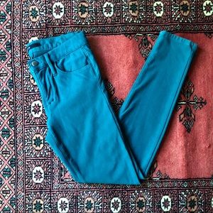 Joe’s Jeans “The Skinny Ankle” in Teal - Size 26
